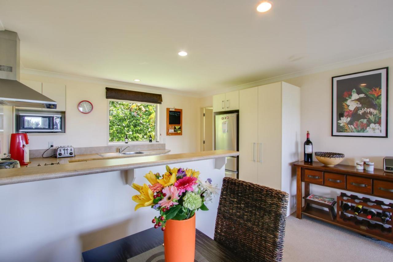 Onslow Views - Napier Holiday Home Esterno foto